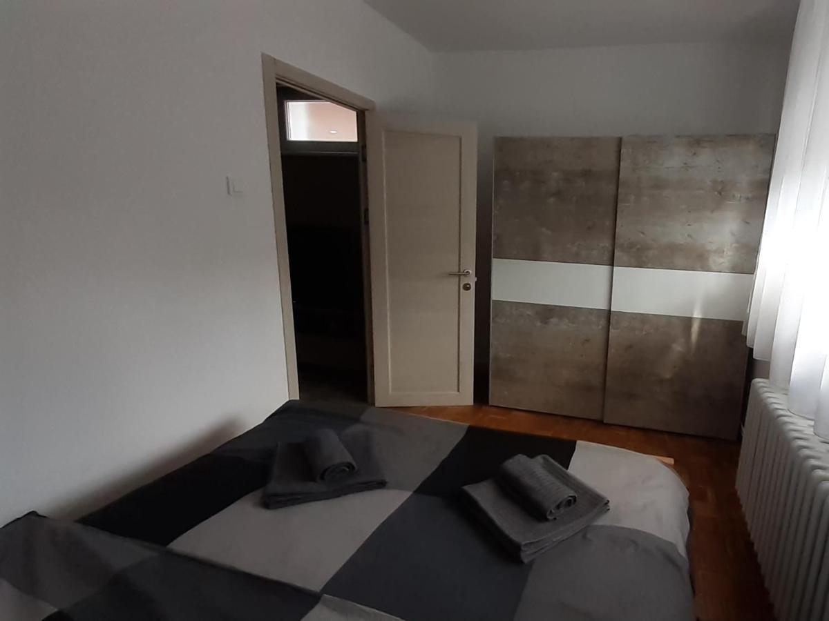 Apartman Una Sremski Karlovci Ngoại thất bức ảnh